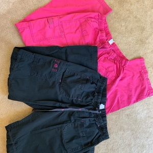 2 medium wonderwink scrub pants